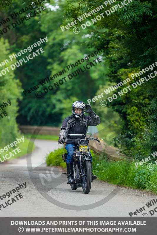 Vintage motorcycle club;eventdigitalimages;no limits trackdays;peter wileman photography;vintage motocycles;vmcc banbury run photographs